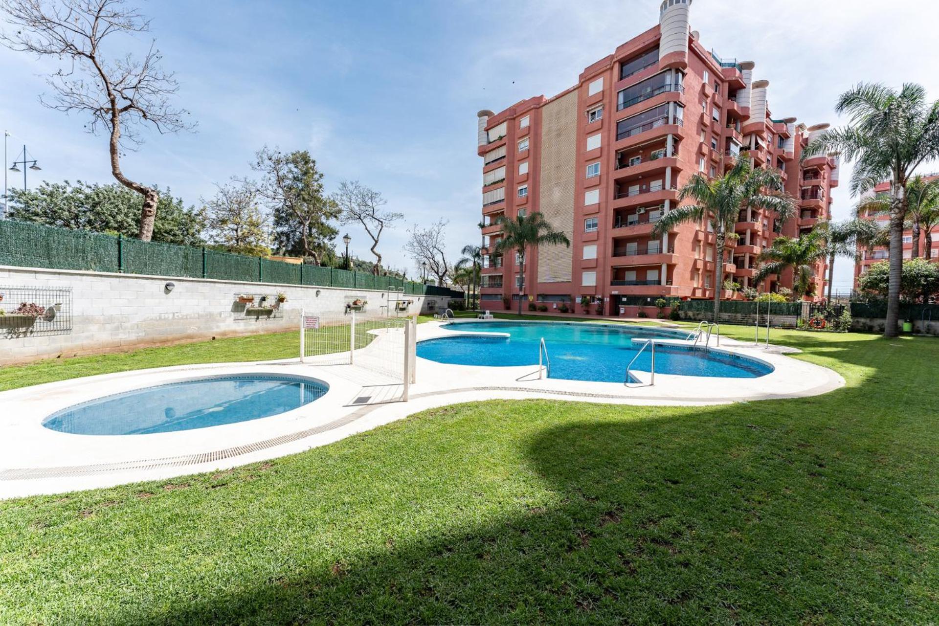 Malagasuite Coastal Paradise Fuengirola Buitenkant foto