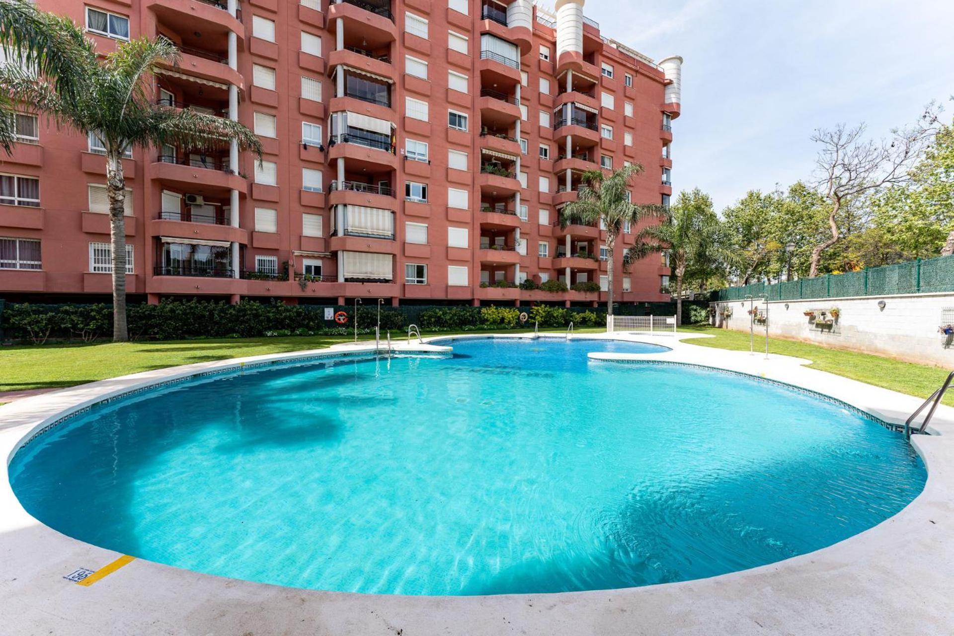 Malagasuite Coastal Paradise Fuengirola Buitenkant foto